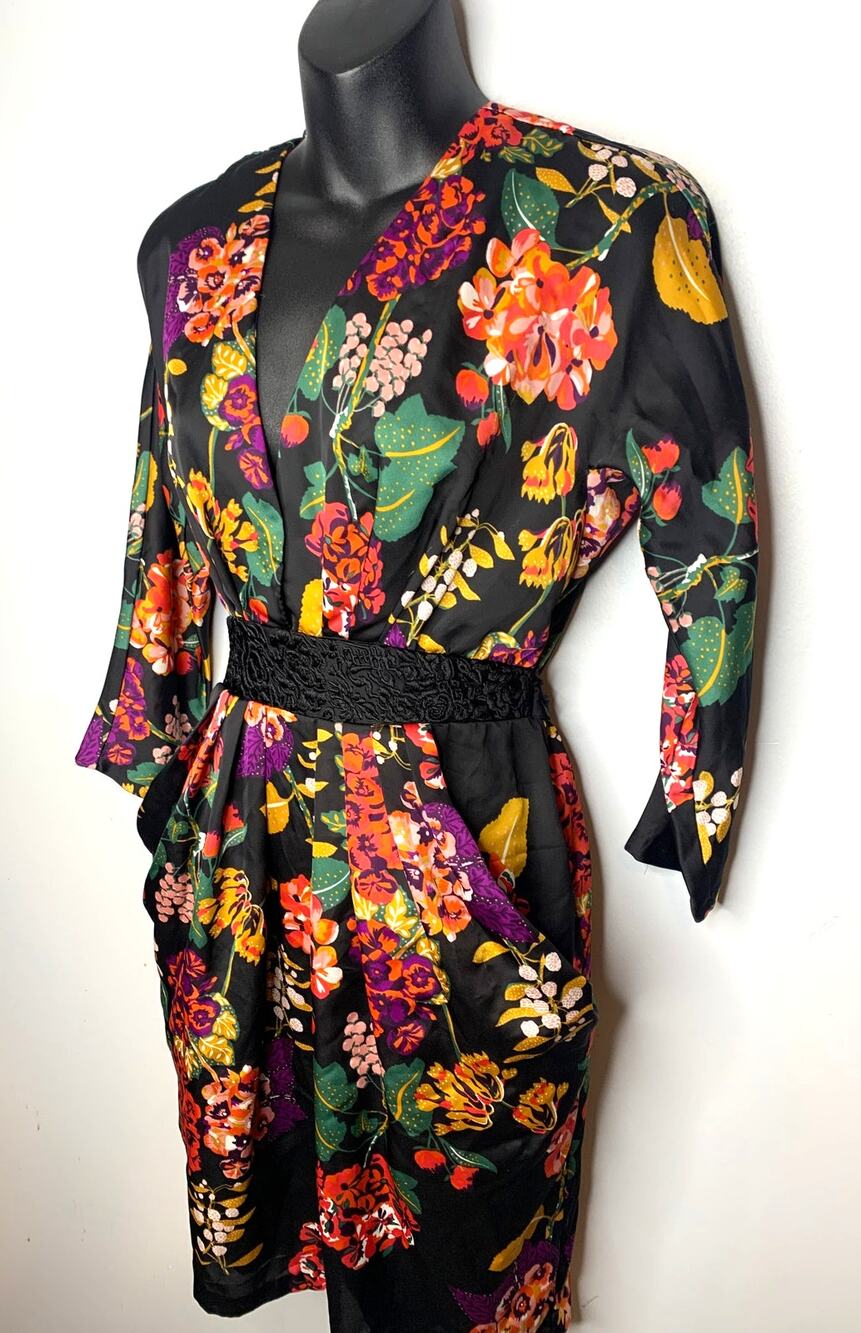 H&M Conscious Collection Black Floral Dress V-Neck Tie Waist Pockets Women's 4